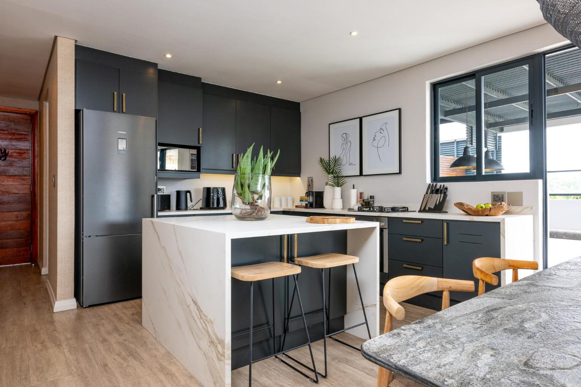 Apartment Luxurious Umhlanga Penthouse Beacon Rock 323 With Inverter