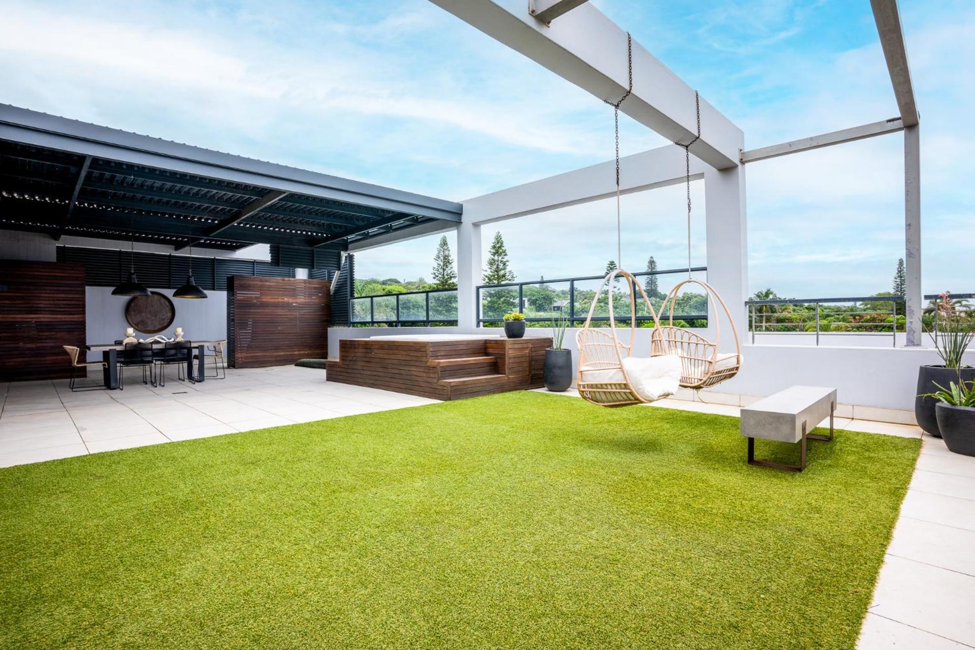 Luxurious Umhlanga Penthouse Beacon Rock 323 With Inverter