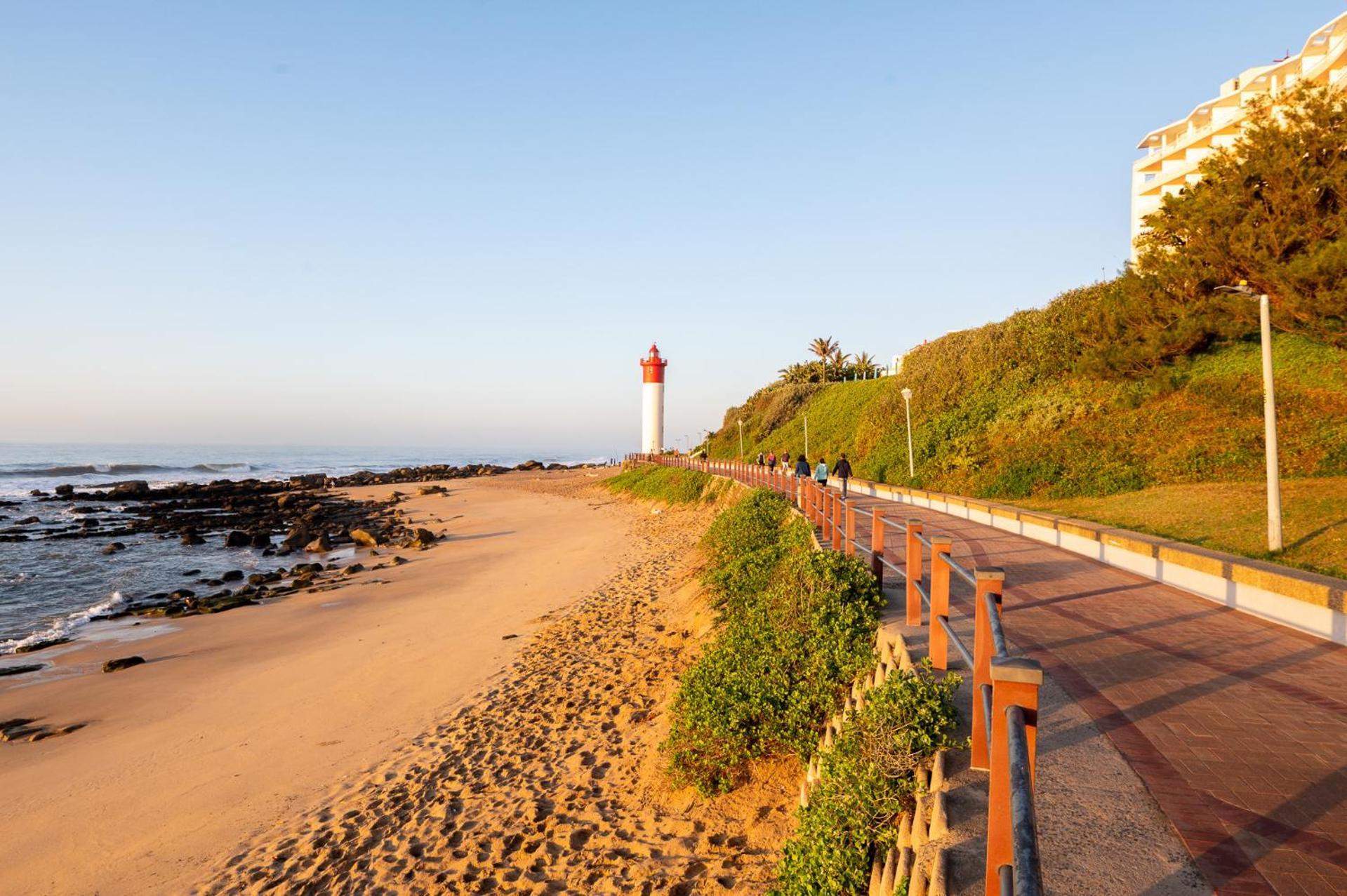 Luxurious Umhlanga Penthouse Beacon Rock 323 With Inverter Durban